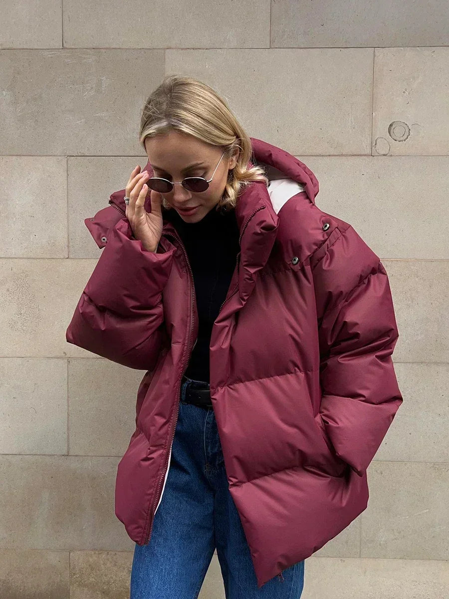 Quilted coat with a hood | PIPA-AV COAT